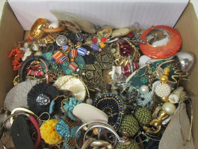 Colorful Funky Earrings - 5