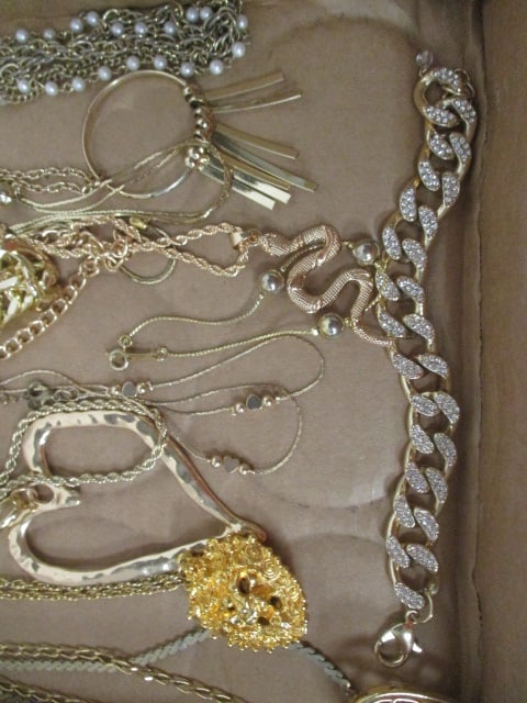 Gold Tone Fashion Jewelry Necklaces and Bracelets - 2