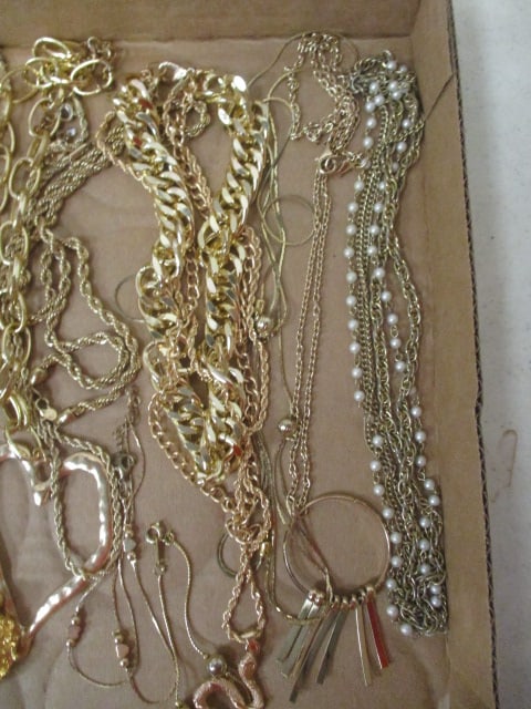 Gold Tone Fashion Jewelry Necklaces and Bracelets - 3