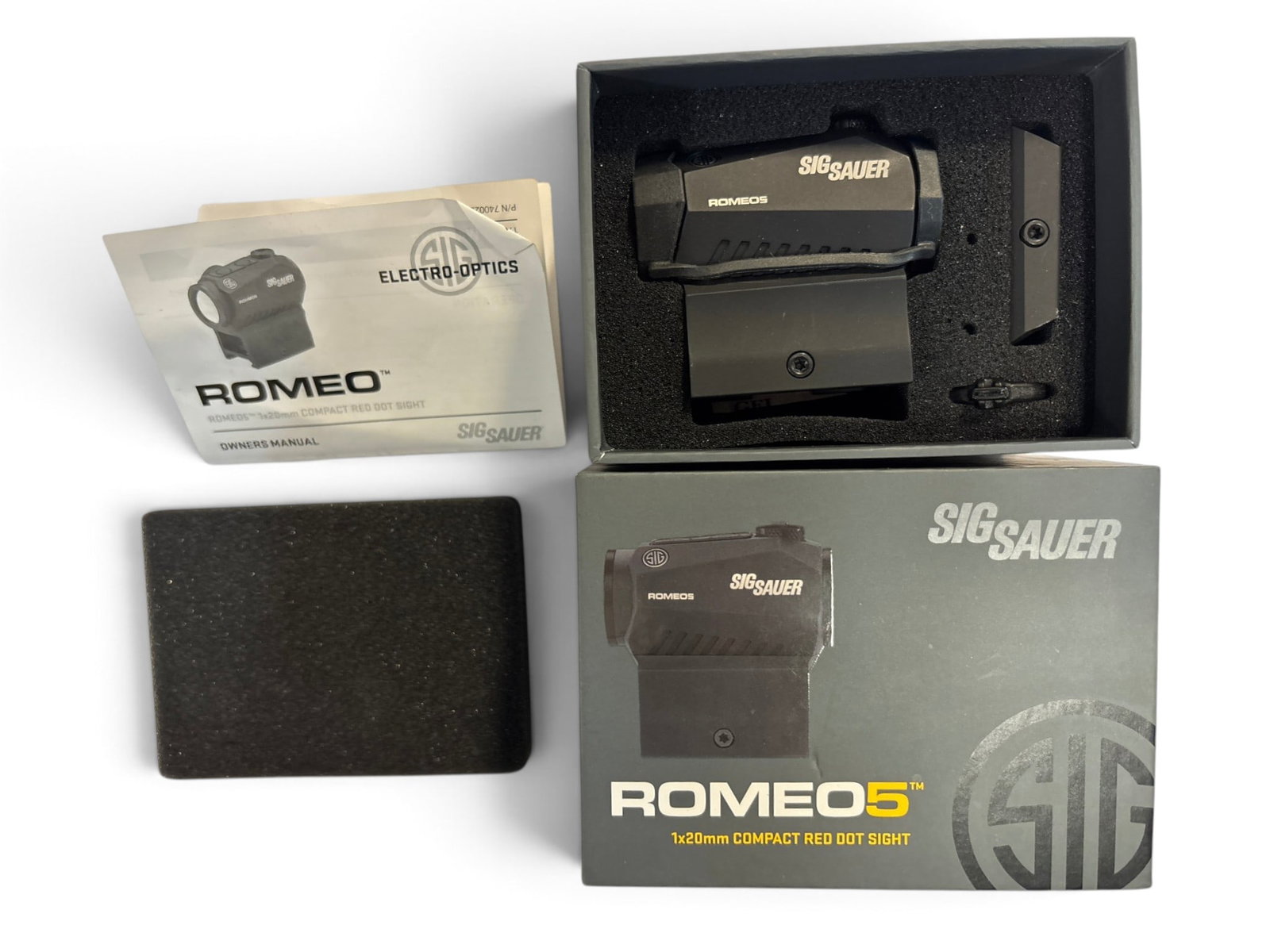 Sig Sauer ROMEO5 1x20mm Compact 2 MOA Red Dot Sight in Box – #SOR52001: Tested & Works. Excellent condition. See Photos.