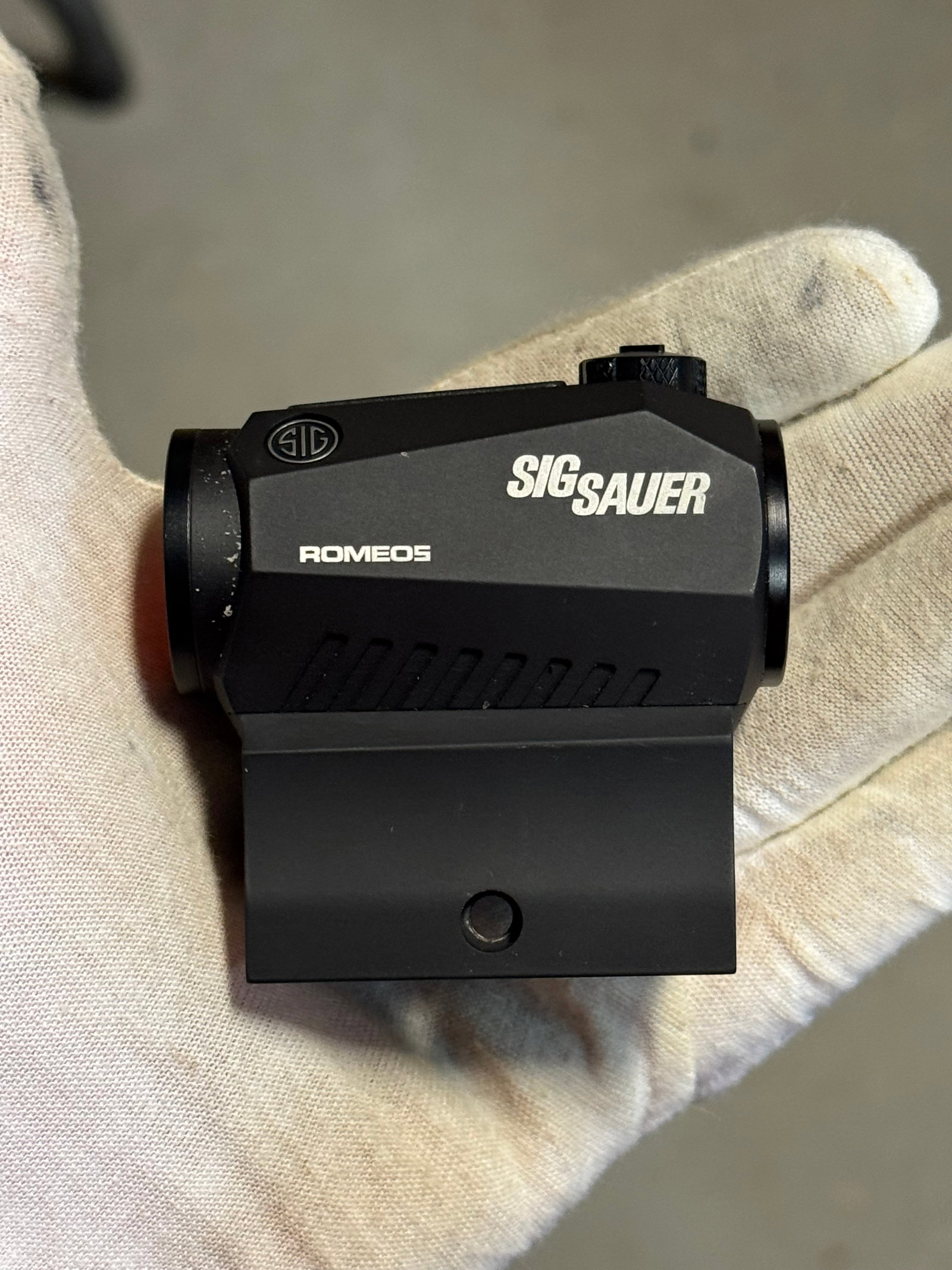 Sig Sauer ROMEO5 1x20mm Compact 2 MOA Red Dot Sight in Box – #SOR52001 - 4