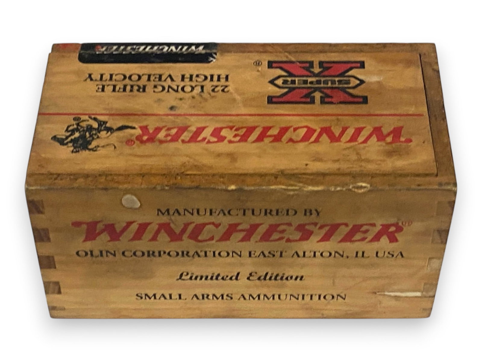 Collectors .22 CAL. Winchester Wood Box with Sliding Lid - 3