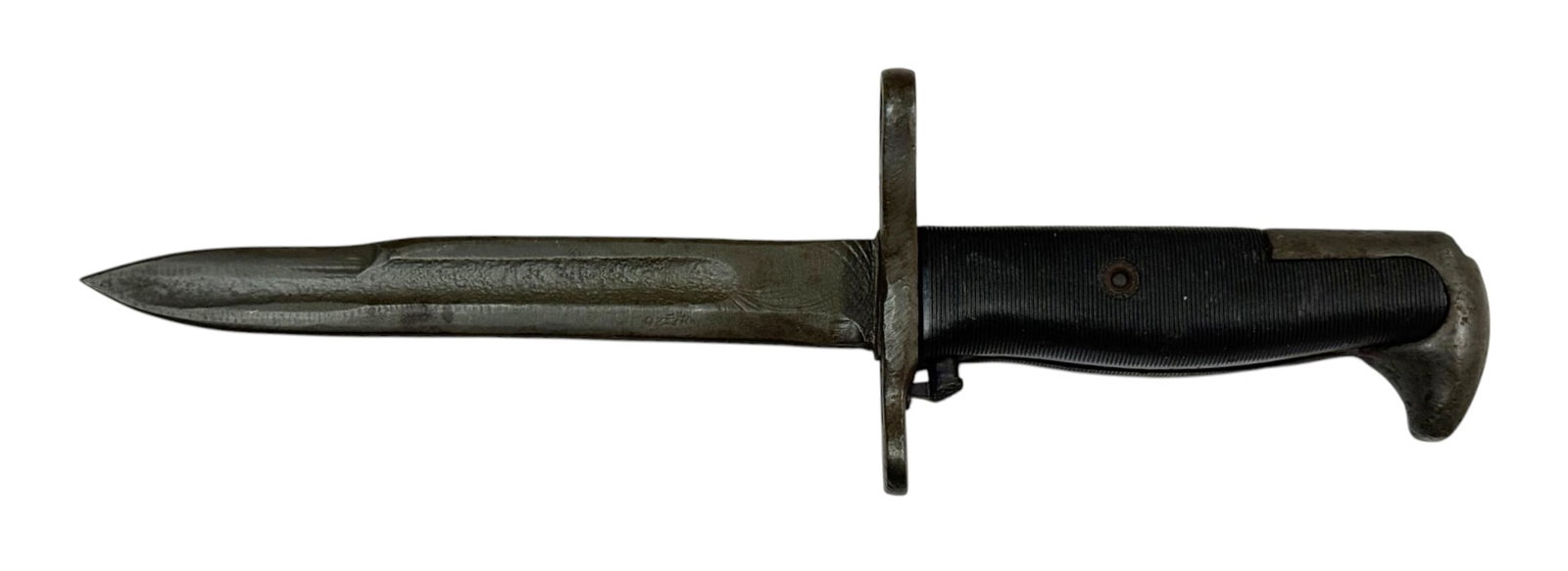 M1 Garand 6.5” Military Surplus Bayonet: Bayonet designed to fit on your M1 Garand. The blade measures 6.5” with an overall length of 11”. Push-button works.