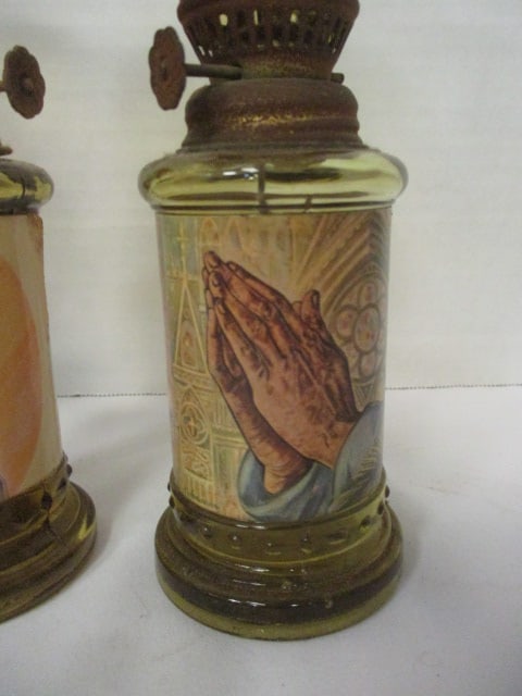 3 Vintage Chap Stick Co. Religious Miniature Oil Lamps - Made in Hong Kong - 8
