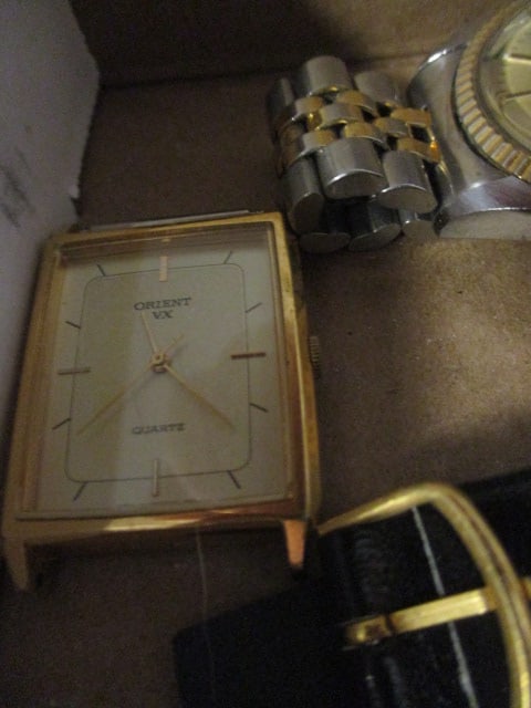 Lot of Vintage Men's Watches - Timex, Seiko, Orient VX, etc.. - 5