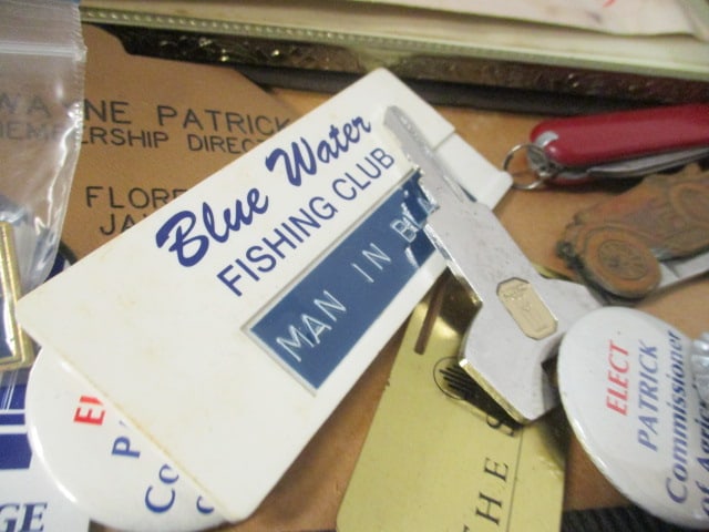 Vintage Men's Lot - Zippo Lighter, Pocket Knives, Name Tags, Lapel Pins, Key, - 5