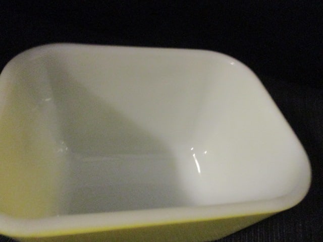 Vintage Pyrex Yellow Small Refrigerator Box and Clear Square Refrigerator Box - 7