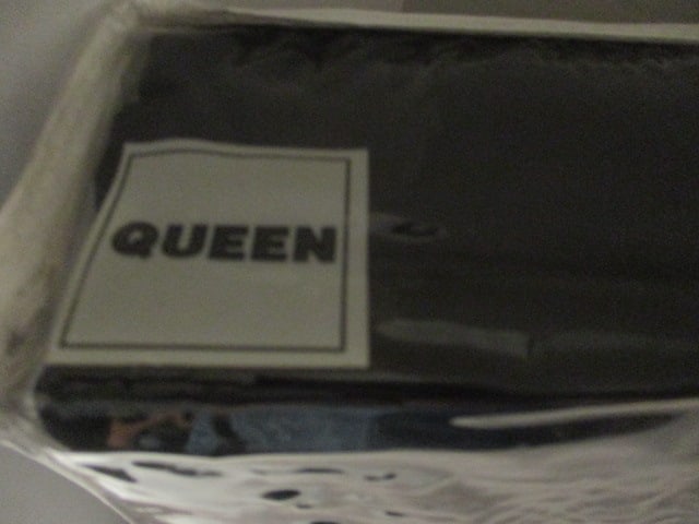 New Old Stock Amadeus Fine Linens and Martex Luxor Queen Sheet Sets - 3