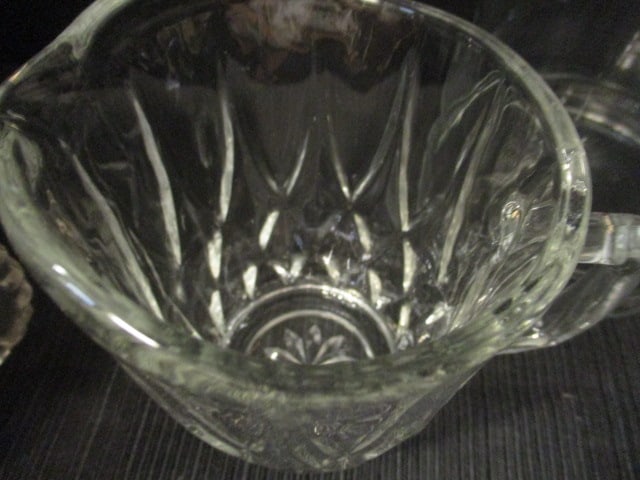 Grouping of 5 Vintage Glass Bowls, Jar, and Sugar and Creamer Set - 7