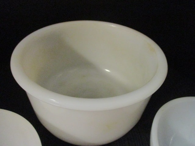 Lot of Vintage White Milk Glass Mixing Bowls - 4