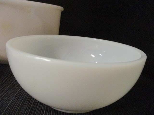 Lot of Vintage White Milk Glass Mixing Bowls - 6