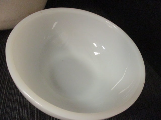 Lot of Vintage White Milk Glass Mixing Bowls - 7