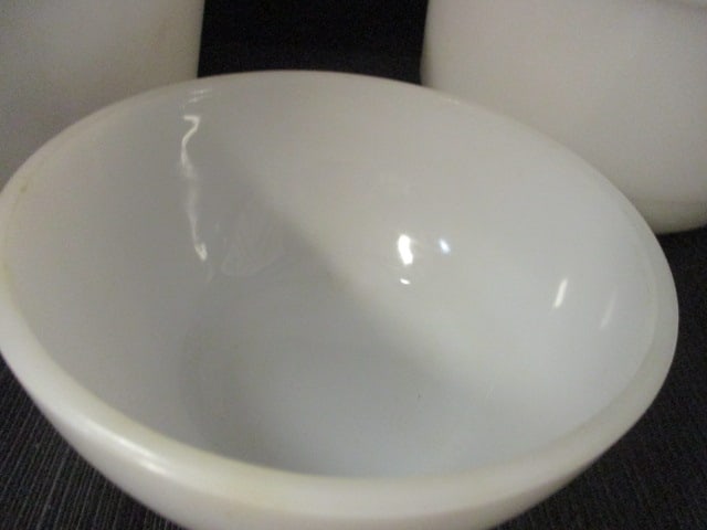 Lot of Vintage White Milk Glass Mixing Bowls - 9