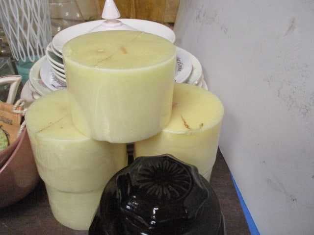 Table Lot - Glasses, Plates, Christmas, Cups, Mixing Bowl, Candles, Vases, etc. - 5