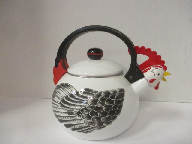 M. Kamenstein "Rooster" Tea Kettle: 8 1/4"