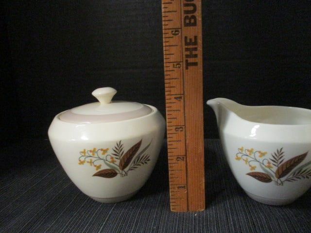 Mid Century Modern Cunningham & Pickett "Vogue" Sugar and Creamer Set - 10