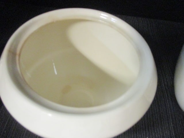 Mid Century Modern Cunningham & Pickett "Vogue" Sugar and Creamer Set - 4