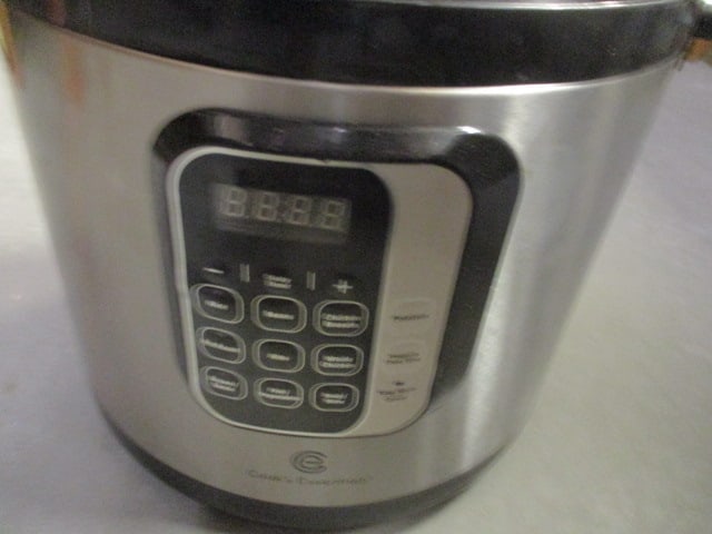 Cook's Essentials Electric Pressure Cooker - 3