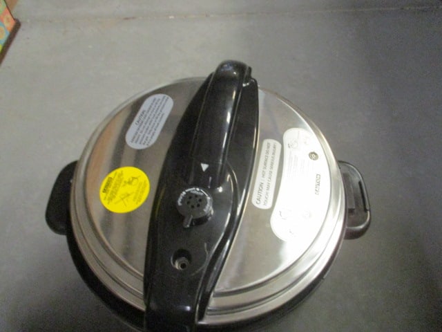 Cook's Essentials Electric Pressure Cooker - 4