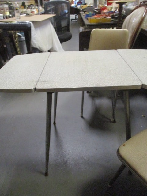 Retro Drop-Leaf Dinette Table and Chairs Set - 6