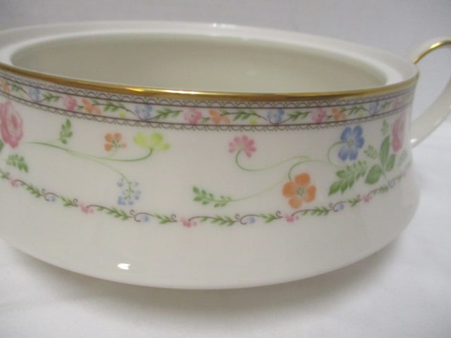 Vintage Noritake "Finale" Ivory China Covered Casserole Dish - 5