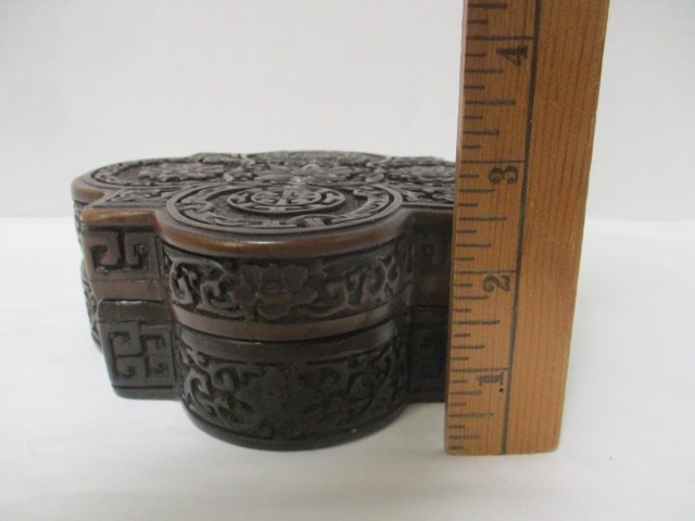 Vintage Chinoiserie Carved Cinnabar Style Trinket Box - 7