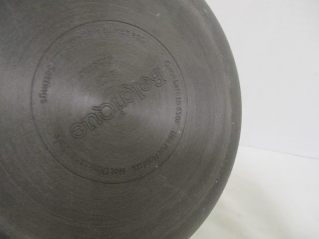 Belgique 3 Quart Pot with Glass Lid - 4