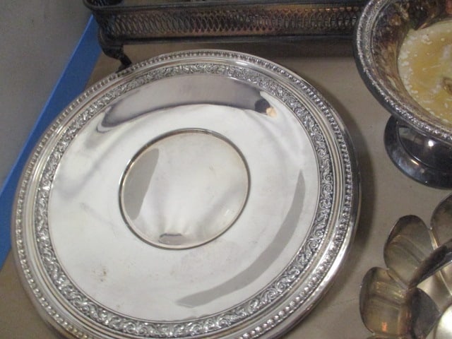 Silverplate Lot - Casserole Server, Butter Dish, Bowls, Trinket Box, etc. - 4