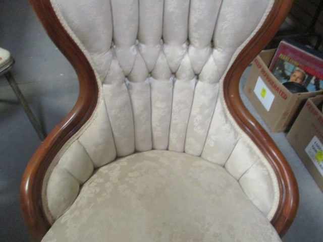 Antique Victorian Carved Mahogany and Tufted Upholstered Parlor Chair - 5