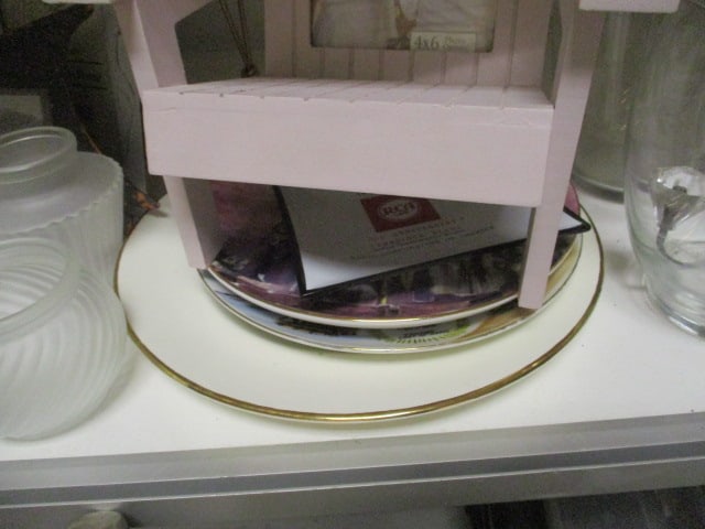 Shelf Lot - Vases, Picture Frames, Plates, Signs, Beach Decor, etc. - 8