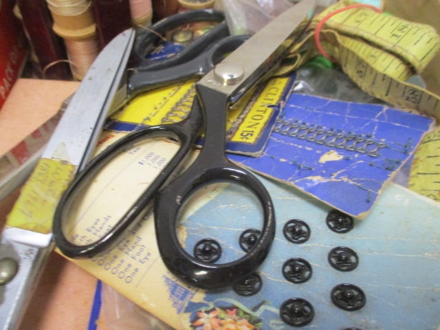 Vintage Sewing Notions and Desk Lot - Scissors, Pencil Sharpener, Thread, etc. - 2