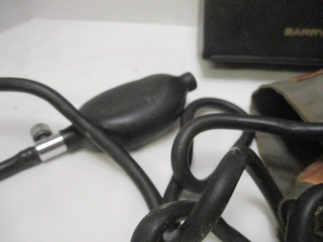 Vintage Barry Martin Stethoscope and Blood Pressure Cuff in Case - 4