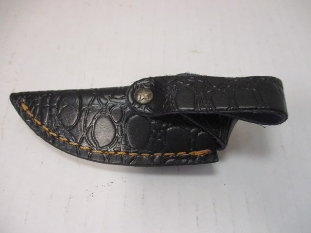 Damascus Steel Fixed Blade with Multicolored Stacked Spacer & Horn Handle - 5