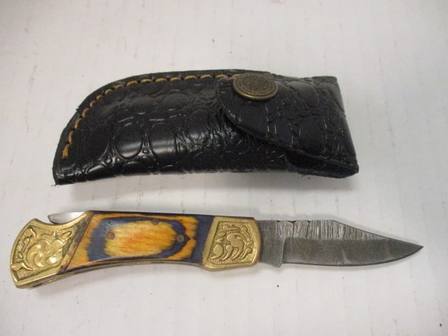 Damascus Steel Folding Pocket Knife with Engraved Brass: .
