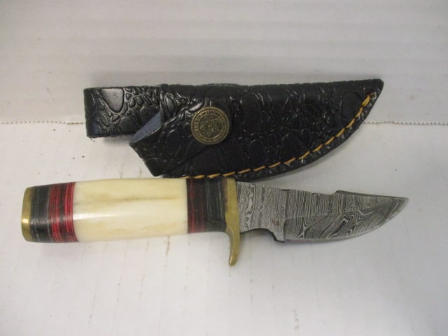 Damascus Steel Blade with Stacked Spacers & White Bone Handle: .