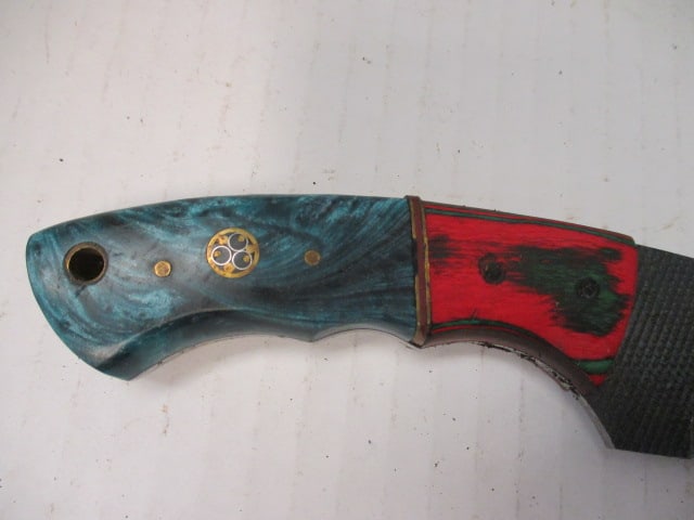 Fixed Blade with Hammered Look, Half Wood/Half Resin Handle & Gut Hook - 3