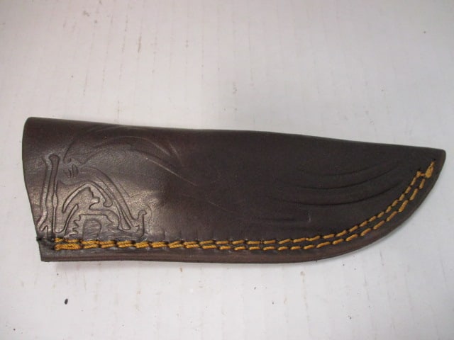 Fixed Blade with Hammered Look, Half Wood/Half Resin Handle & Gut Hook - 6