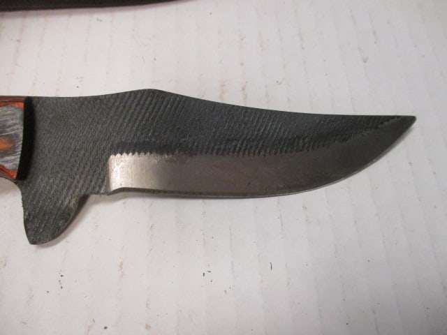 Fixed Textured Blade Skinning Knife with Two-Tone Wood Handle - 2