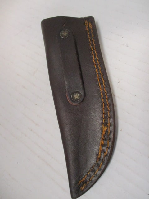 Fixed Textured Blade Skinning Knife with Two-Tone Wood Handle - 7