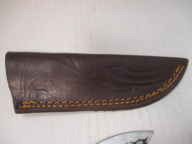 Fixed Textured Skinning Blade with Two-Tone Wood Handle - 6