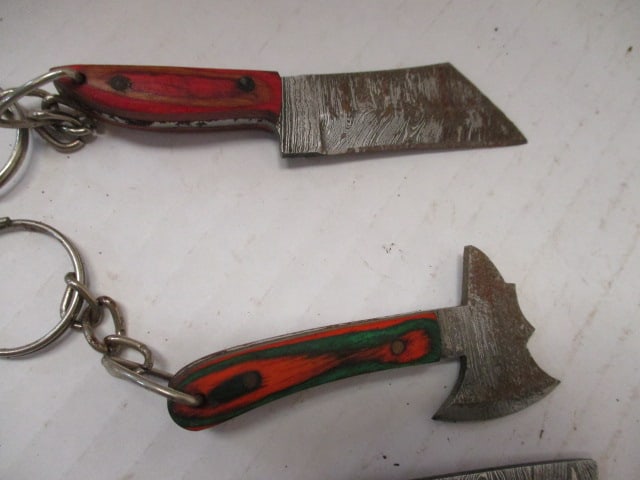 Lot of 4 Damascus Steel Fixed Blade Keychain/Necklace Knives - 4