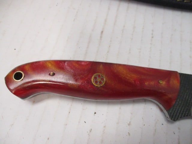 Textured Fixed Blade Skinning Knife with Resin Handle - 3