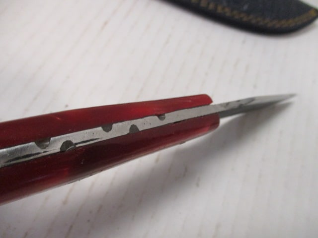 Textured Fixed Blade Skinning Knife with Resin Handle - 4