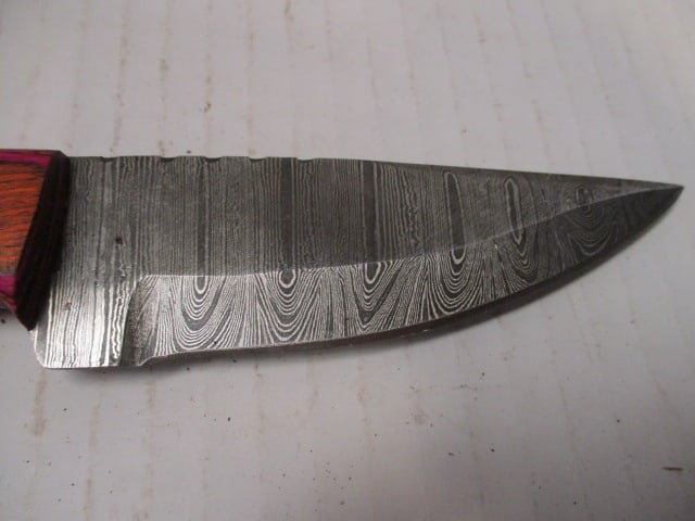Damascus Steel Fixed Blade with Resin/Wood Handle - 2