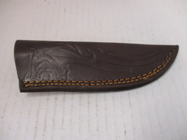 Textured Fixed Blade with Gut Hook & Resin/Wood Handle - 6