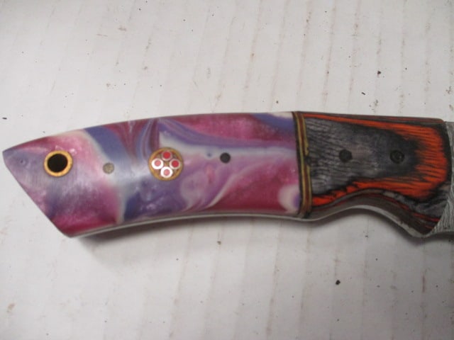 Damascus Steel Skinning Knife with Shark Cut-Out Blade & Resin/Wood Handle - 4