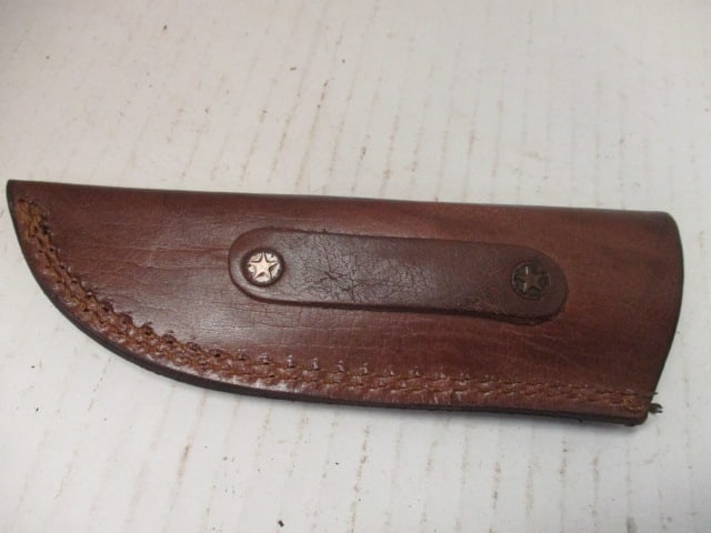 Damascus Steel Fixed Blade with Gut Hook & Two-Tone Wood Handle - 7