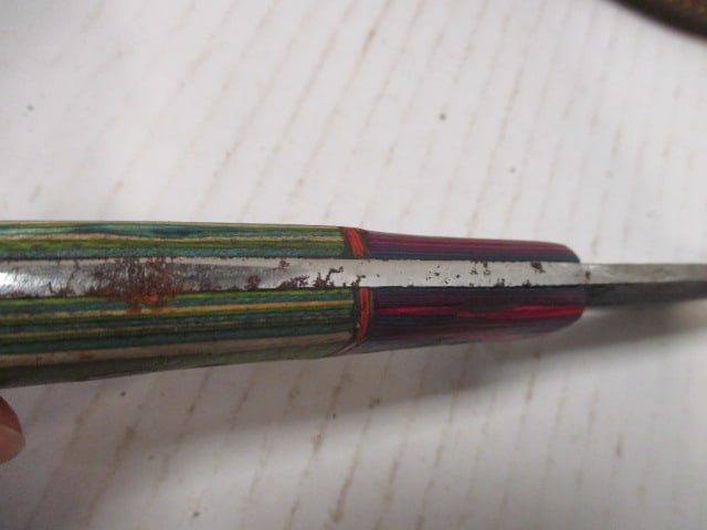 Textured Skinning Knife with Two-Tone Wood Handle - 4