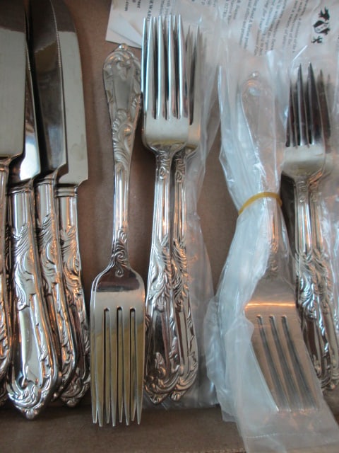 74 Pieces of Reed & Barton "Monique" Stainless Flatware - 3