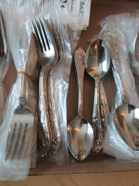 74 Pieces of Reed & Barton "Monique" Stainless Flatware - 4